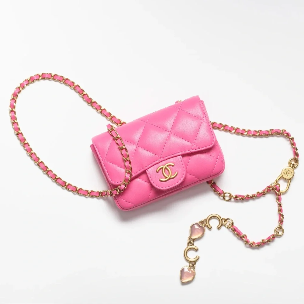 Chanel pink Coco de Toi amour heart quilted micro mini belt bag - Picture 7 of 12